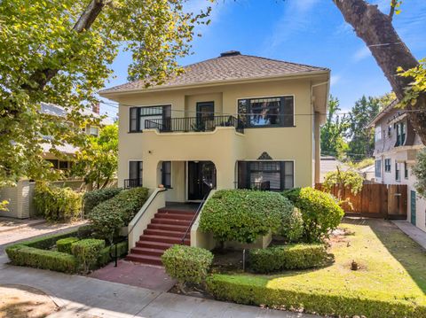 717 21st St Sacramento CA 95811