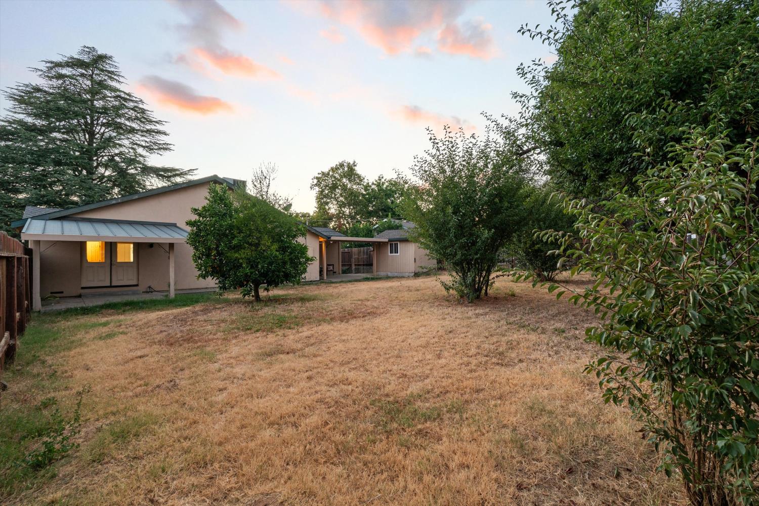 5400 Essex Court