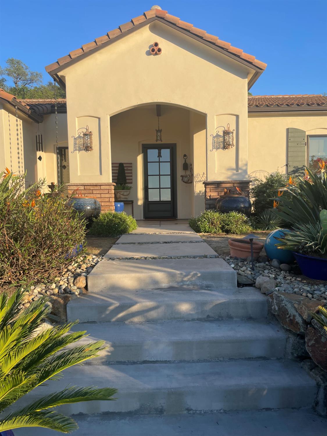 2033 Prado Vista Vis