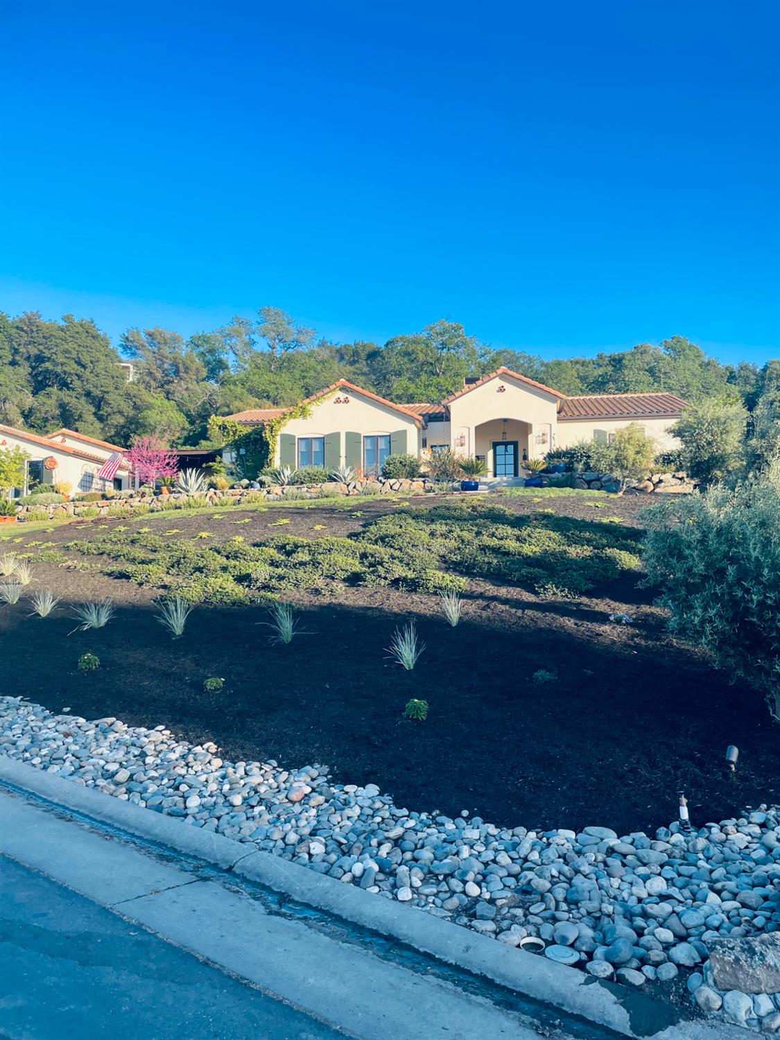 2033 Prado Vista Vis