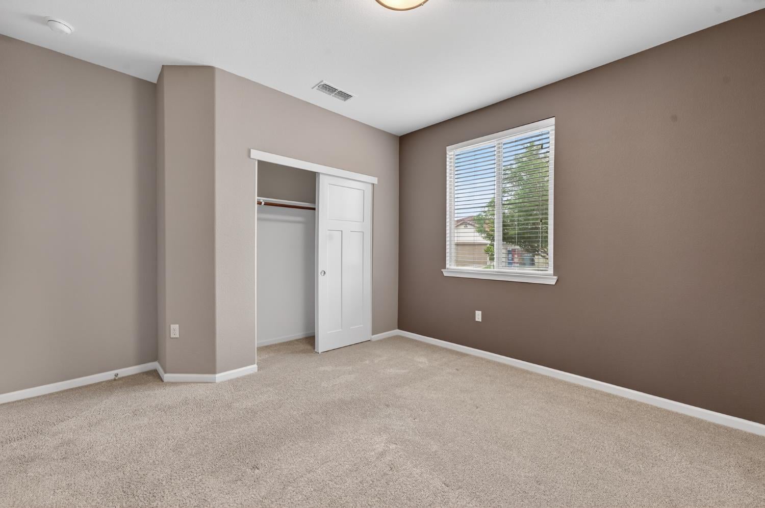 7487 Tapiro Way