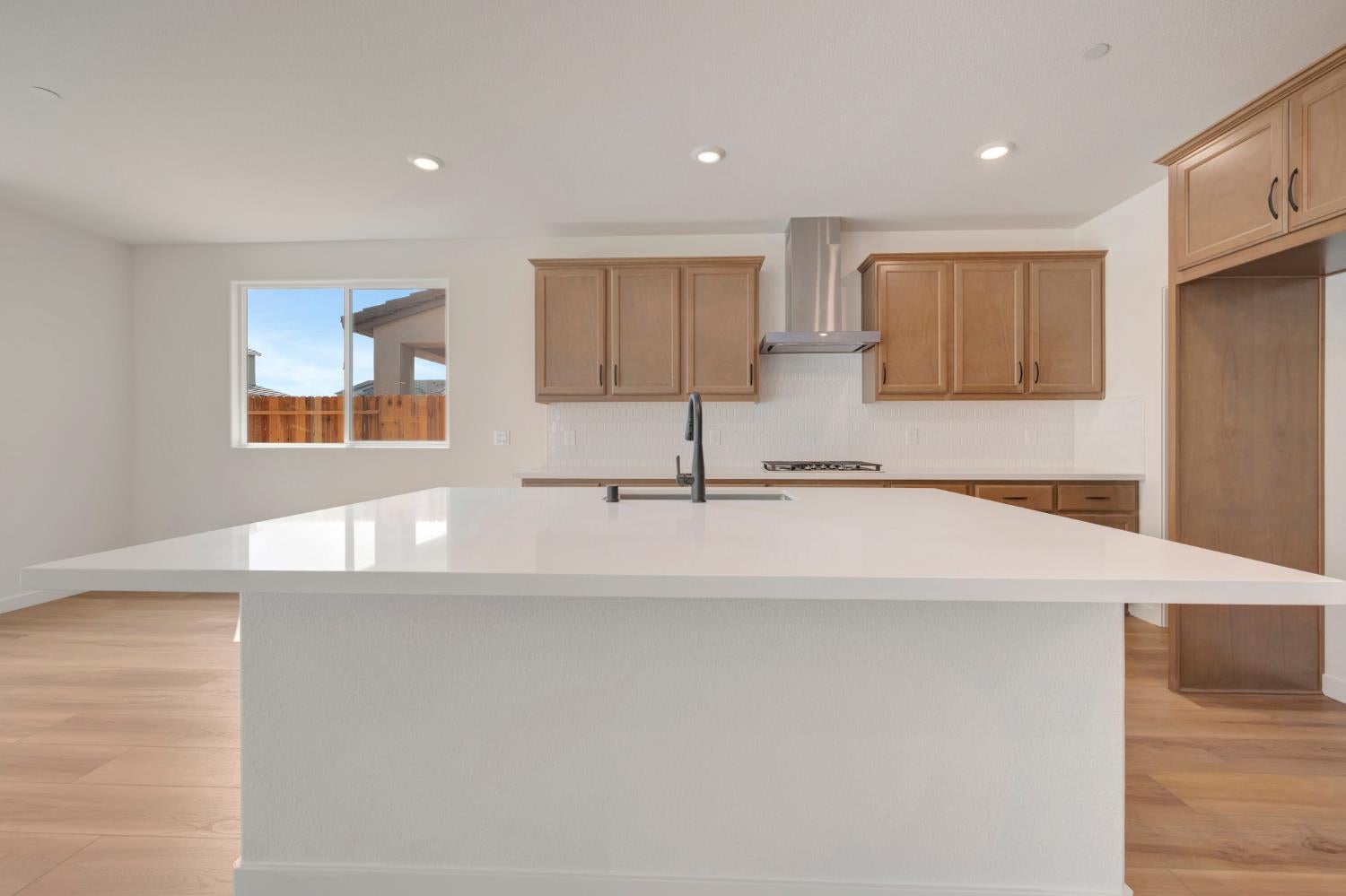 5016 Canteen Drive