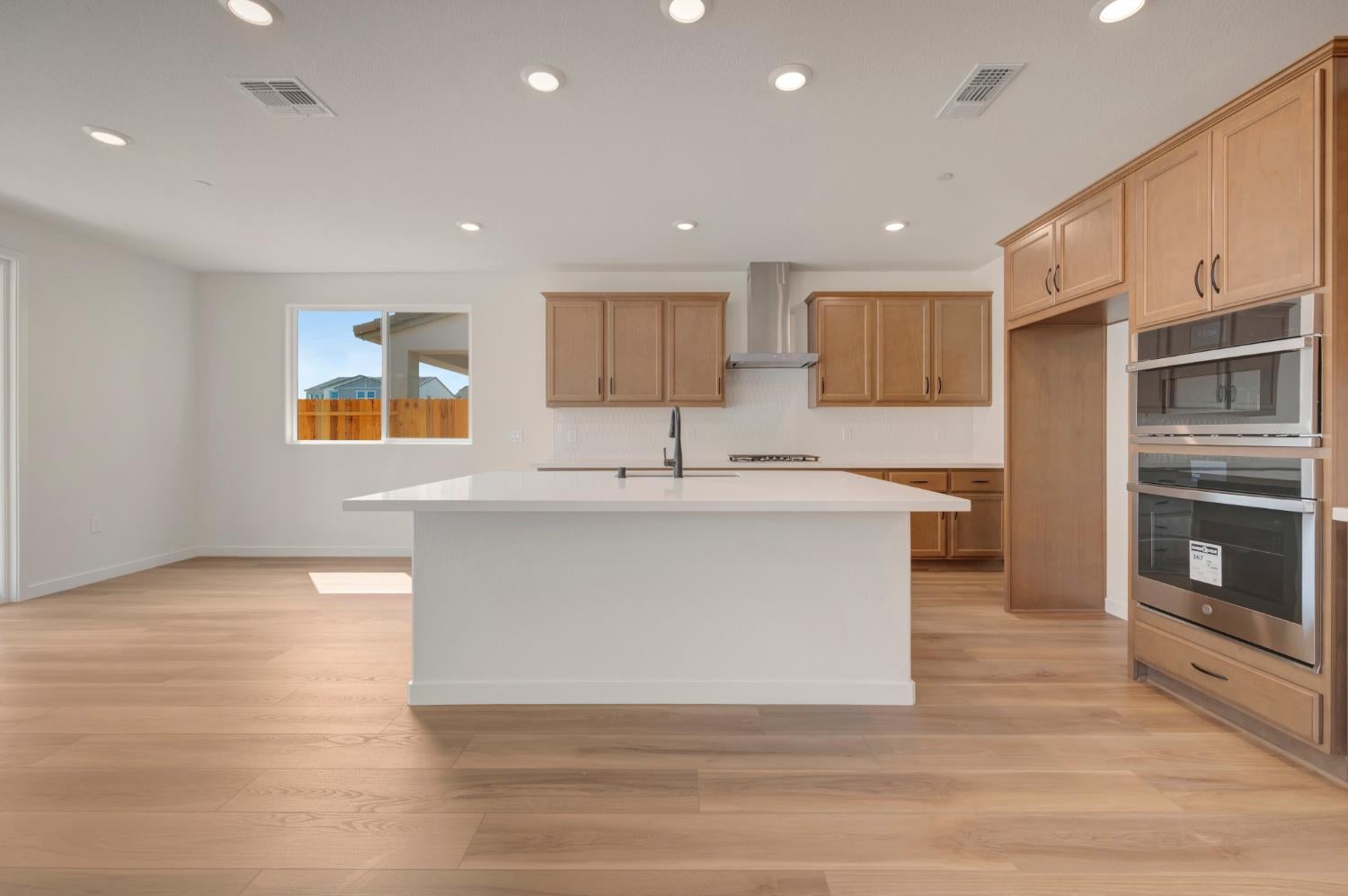 5016 Canteen Drive