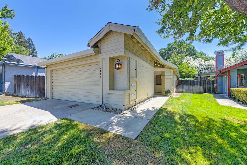 7144 Heather Tree Drive
