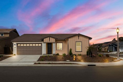 816 Cross Creek Lane Lincoln CA 95648