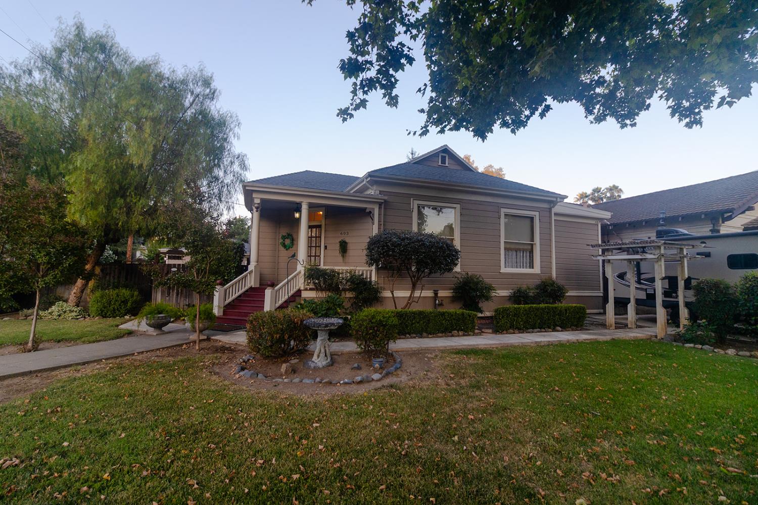 603 1st Street