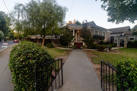 603 1st Street, Woodland, CA 95695 - #: 225091734