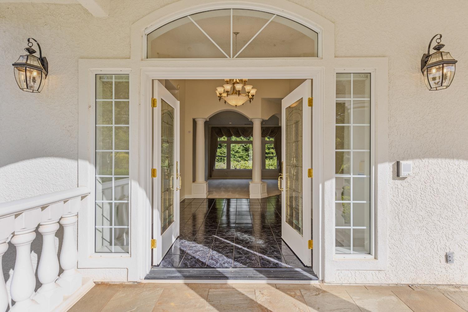 8900 N Seville Circle N