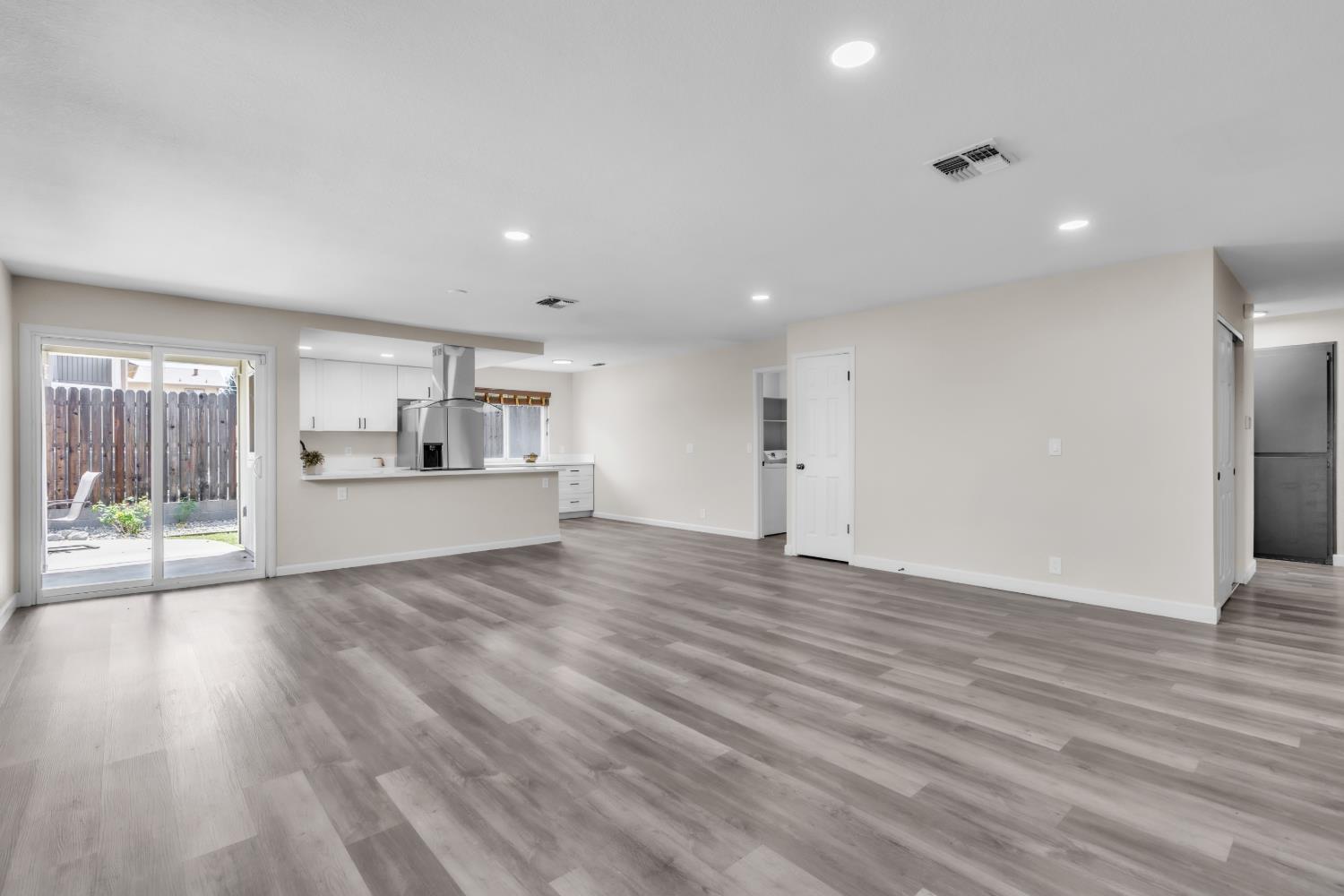 8641 Stratus Drive