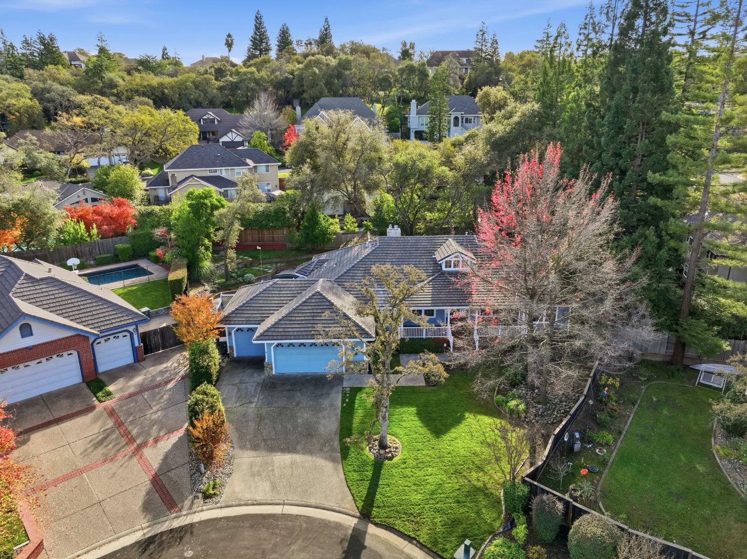 7377 Bainbridge Court