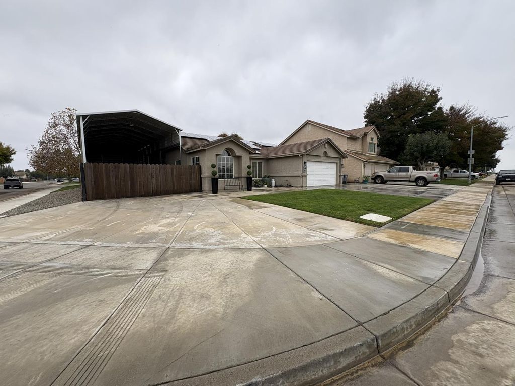 Photo of 1686 Fentem Road, Gustine, CA 95322 (MLS # 225147279)