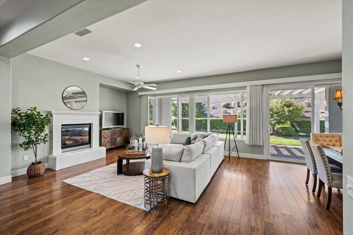 2511 Blue Heron Loop