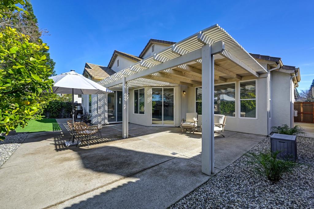 12129 Gold Bluff Lane