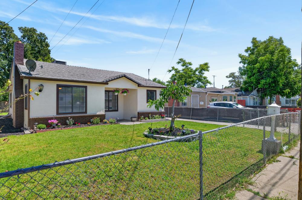2820 Branch Street