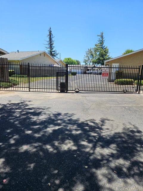 4000 Fara Biundo Drive Unit 37, Modesto, CA 95355 - MLS#: 225009678