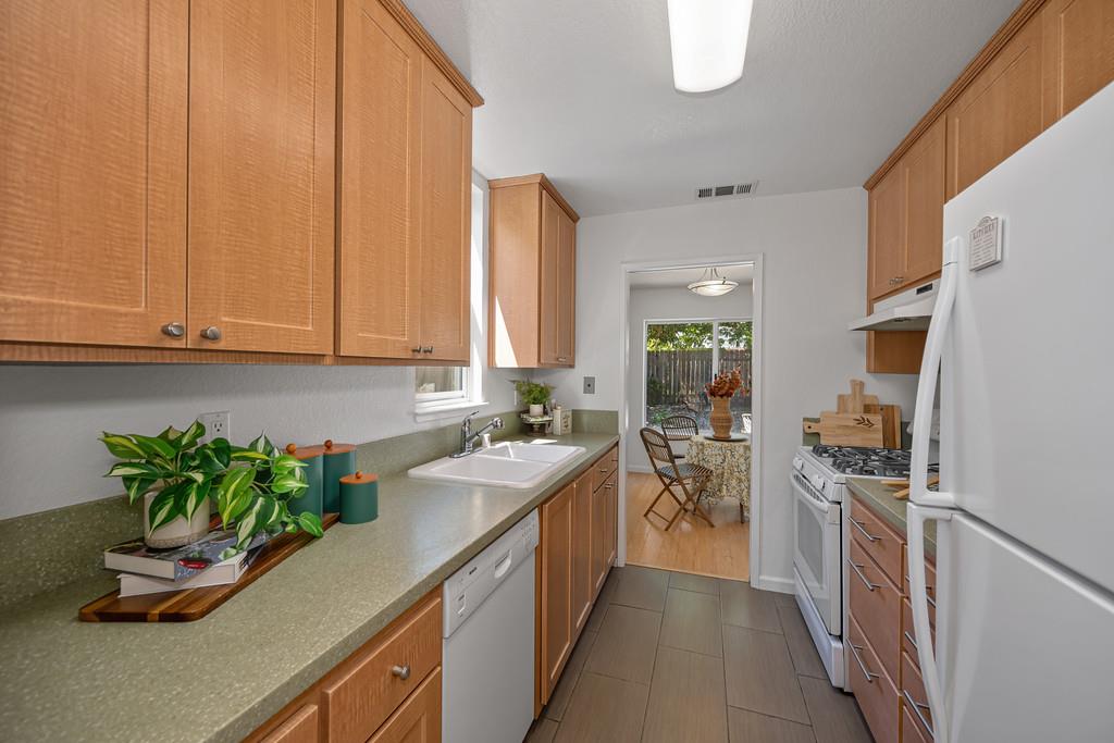 115 Guaymas Place
