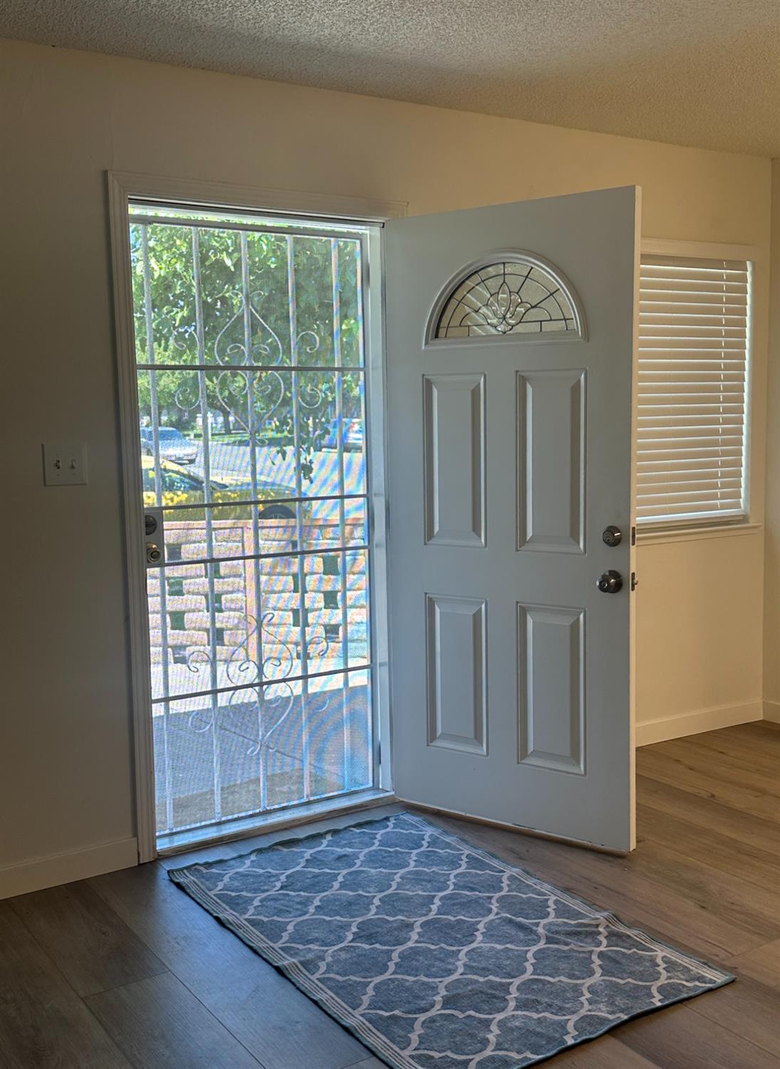9012 El Cajon Way 1