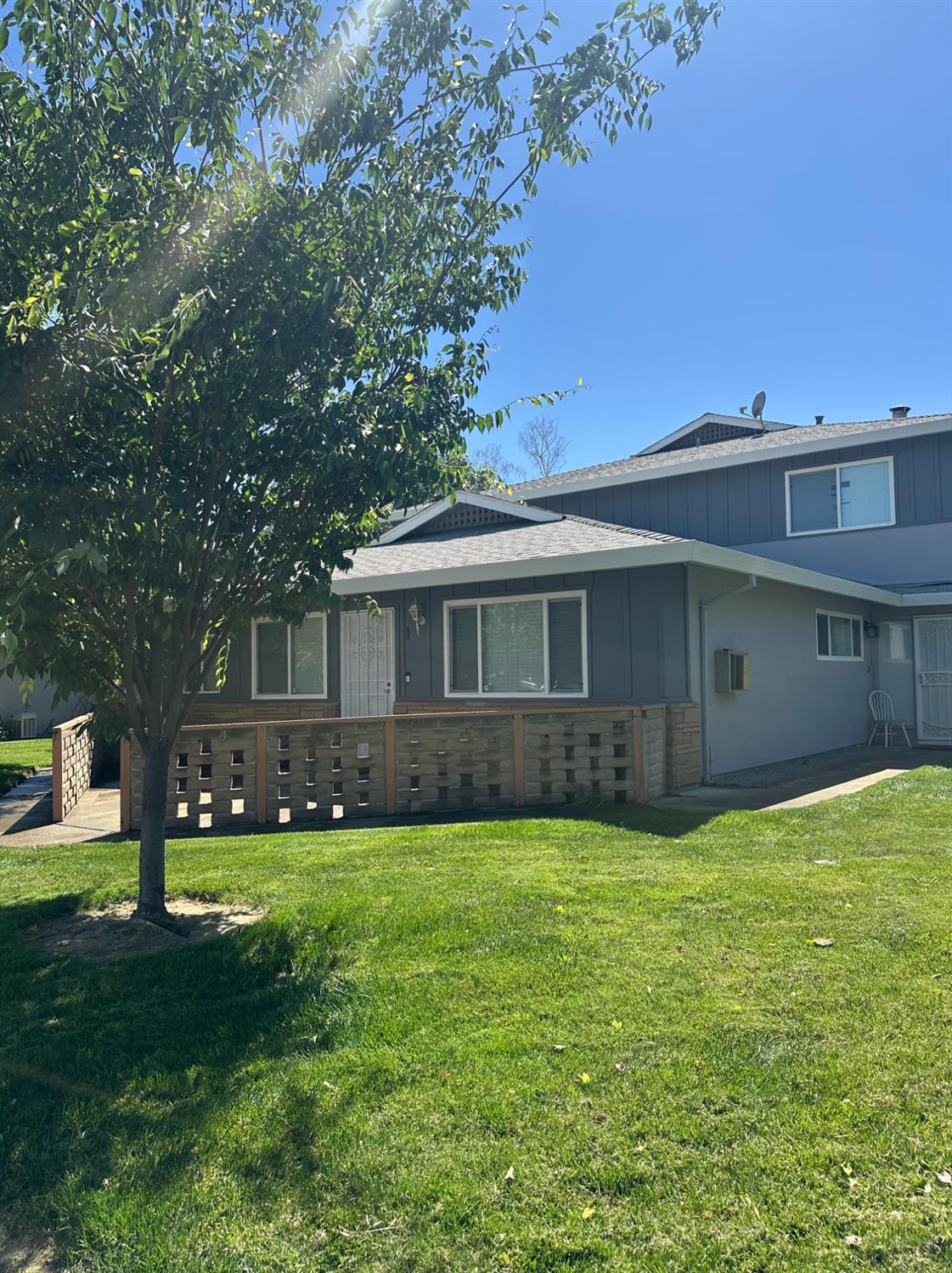 9012 El Cajon Way 1