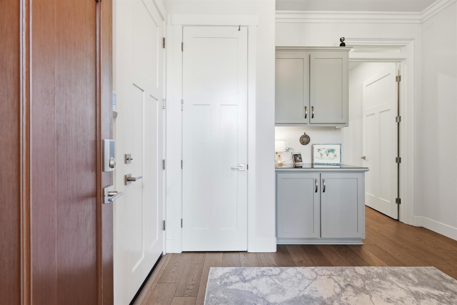 8339 Lollybush Court