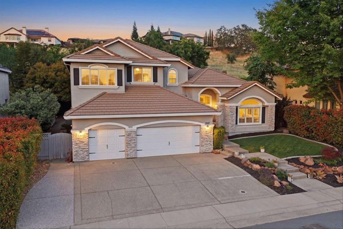 4507 Mountaingate Drive