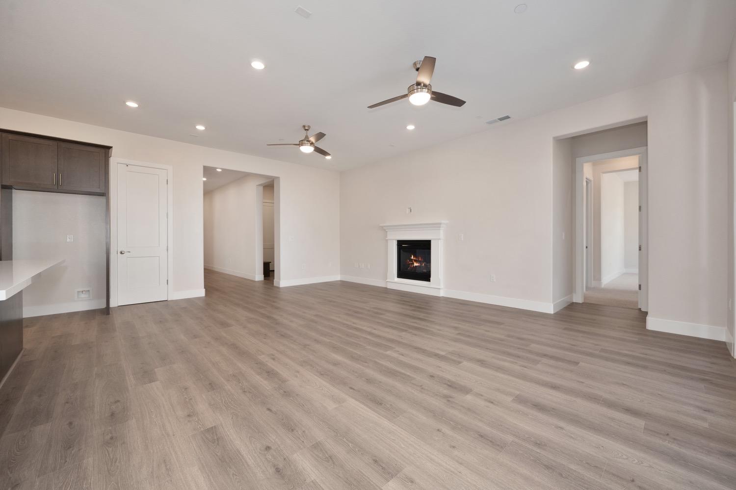 3041 Shasta Daisy Circle