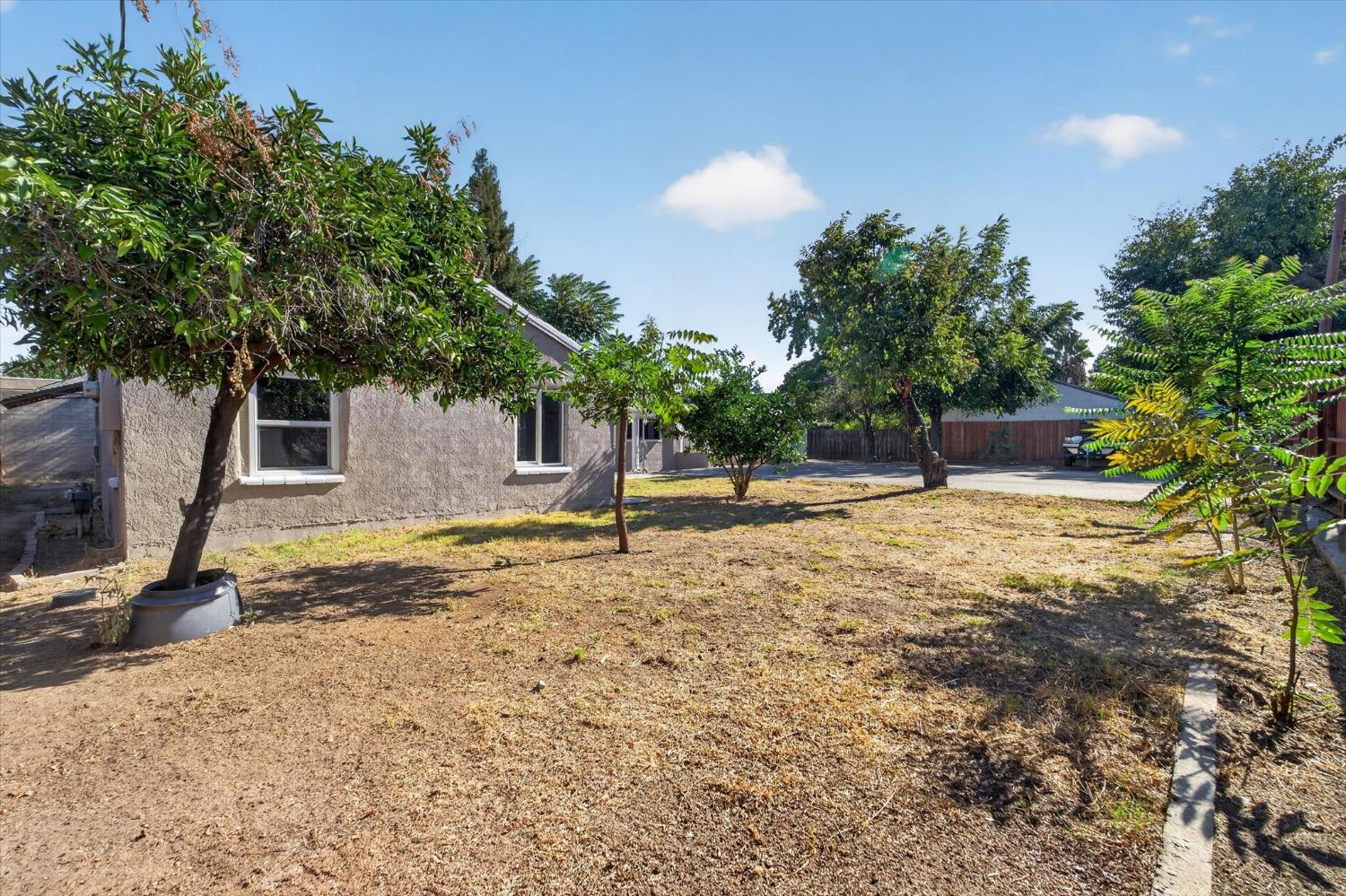 1111 El Vecino Avenue