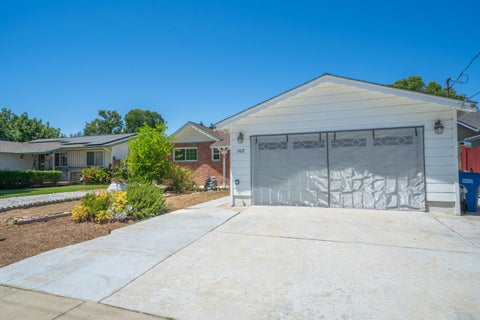MLS: 226098941