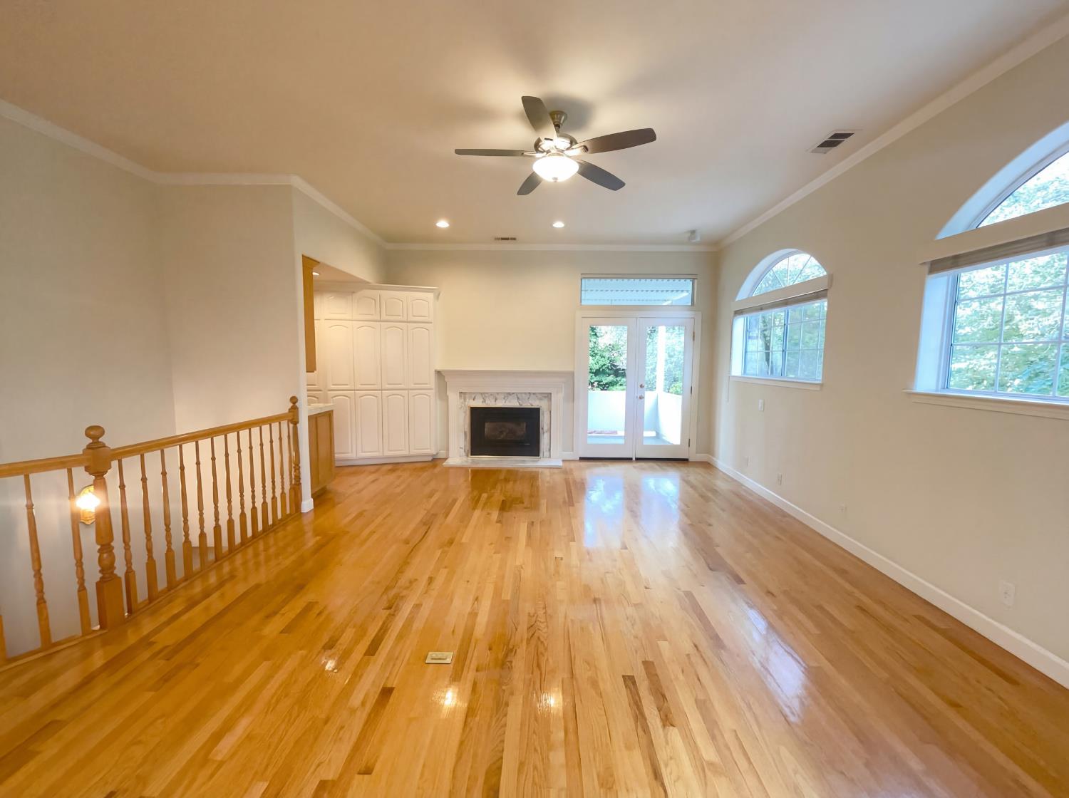 8900 N Seville Circle N