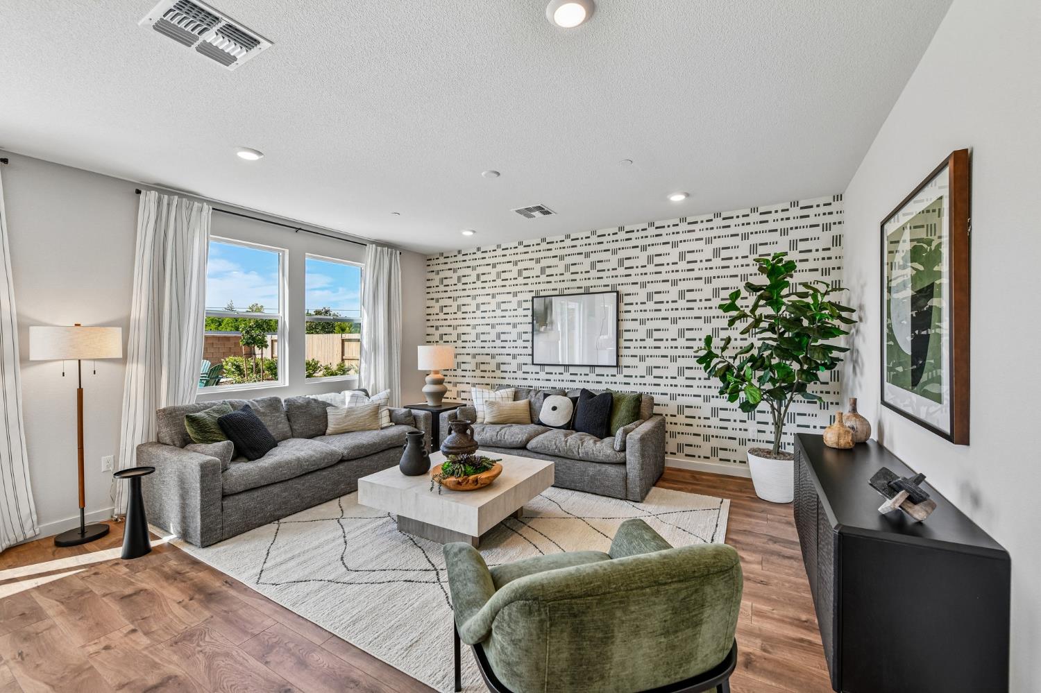 1810 Brianna Way