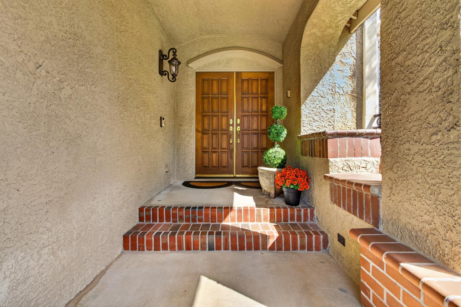 100 Dulverton Circle