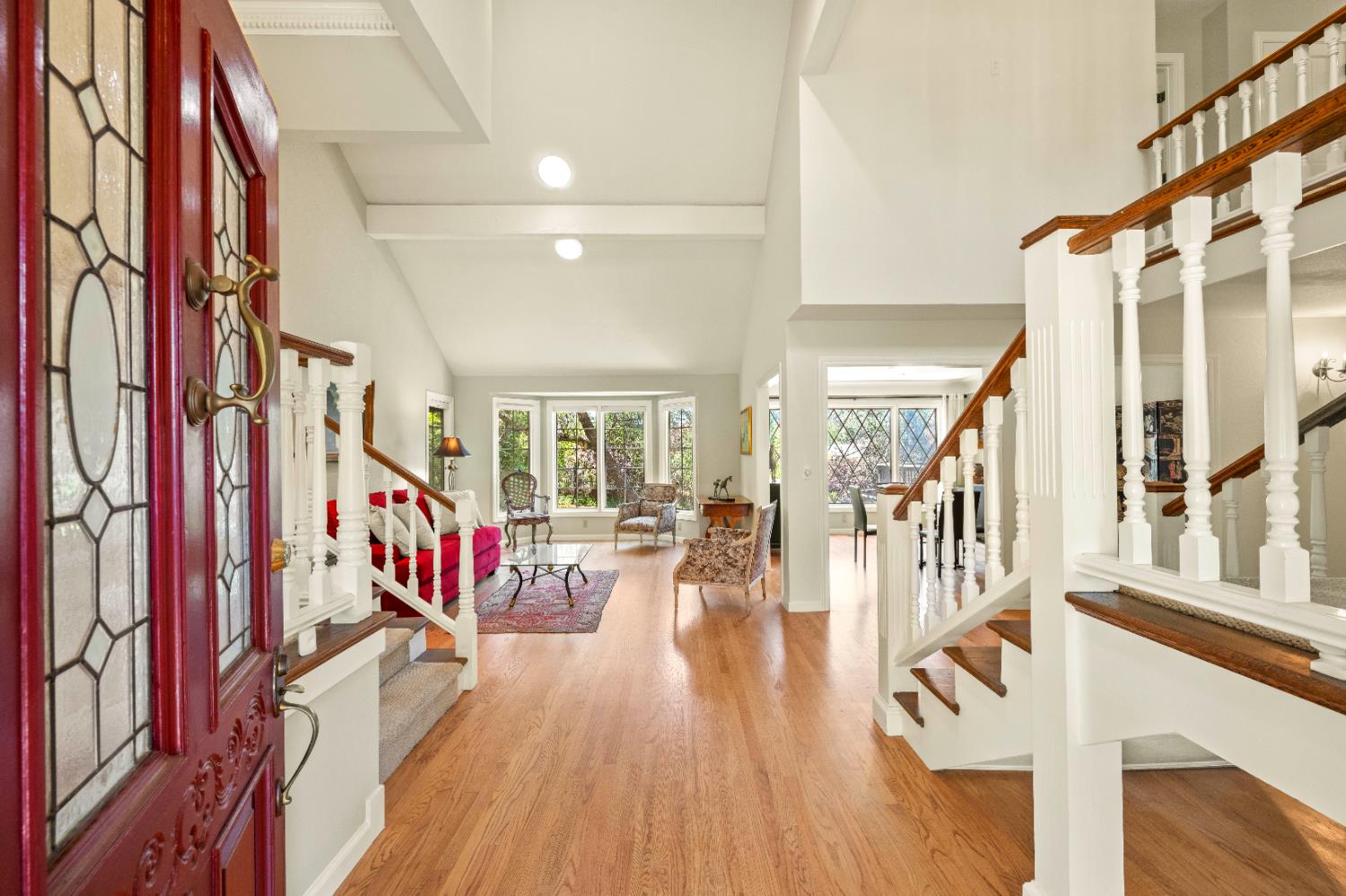 8140 Lakeland Drive