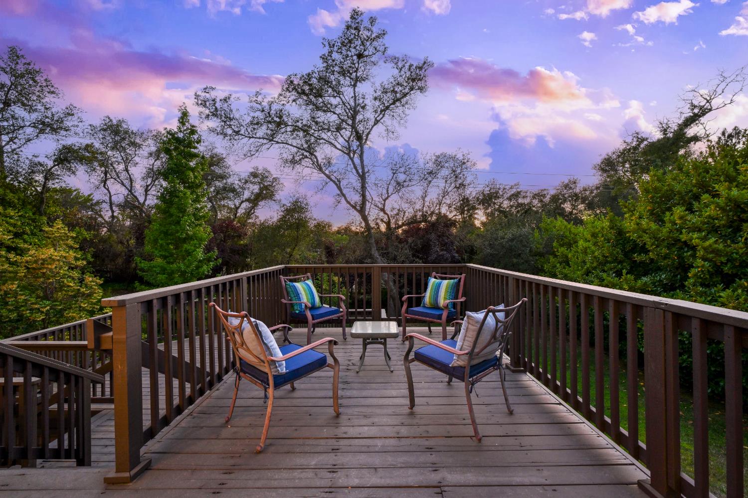 8140 Lakeland Drive