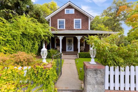 146 E Placer Street Auburn CA 95603