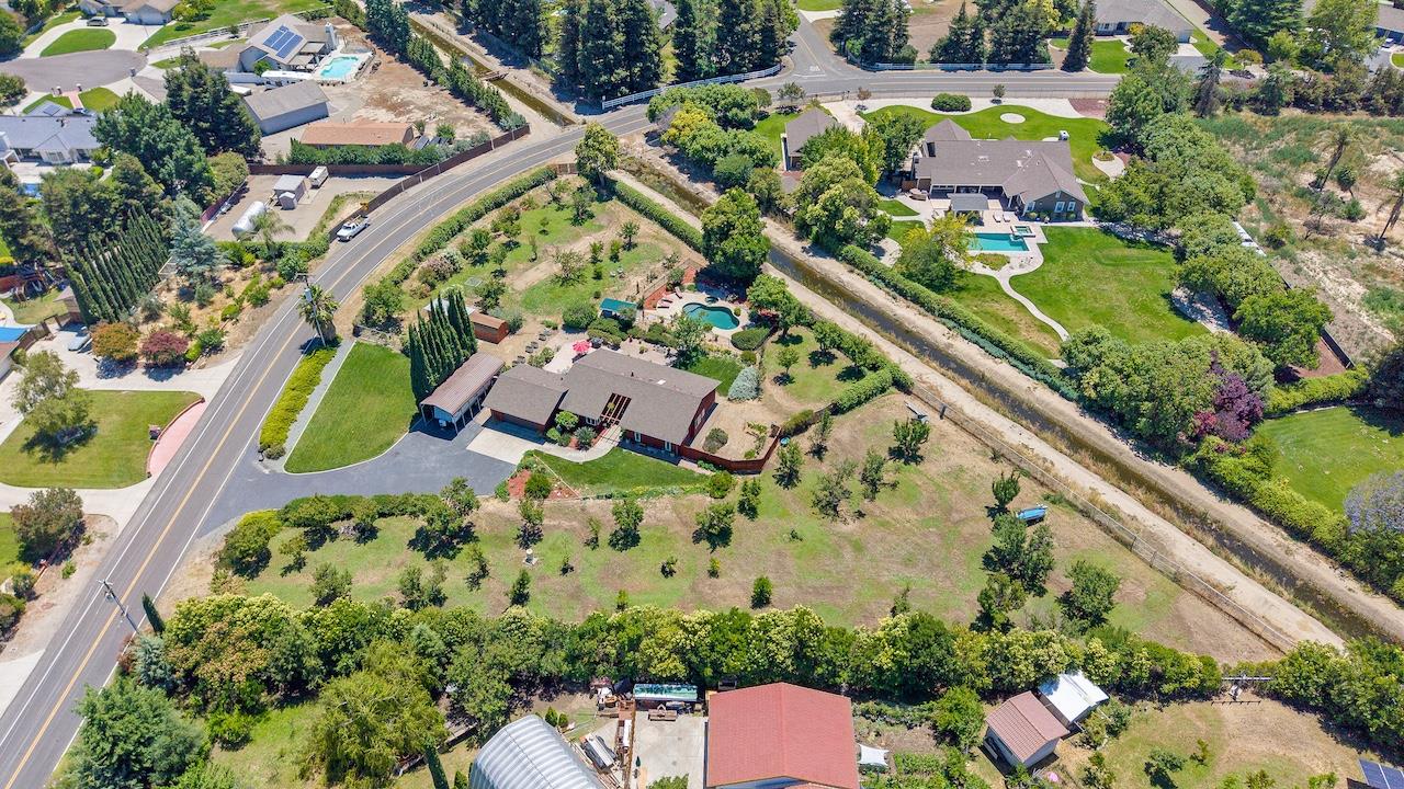 27701 S Fairoaks Road