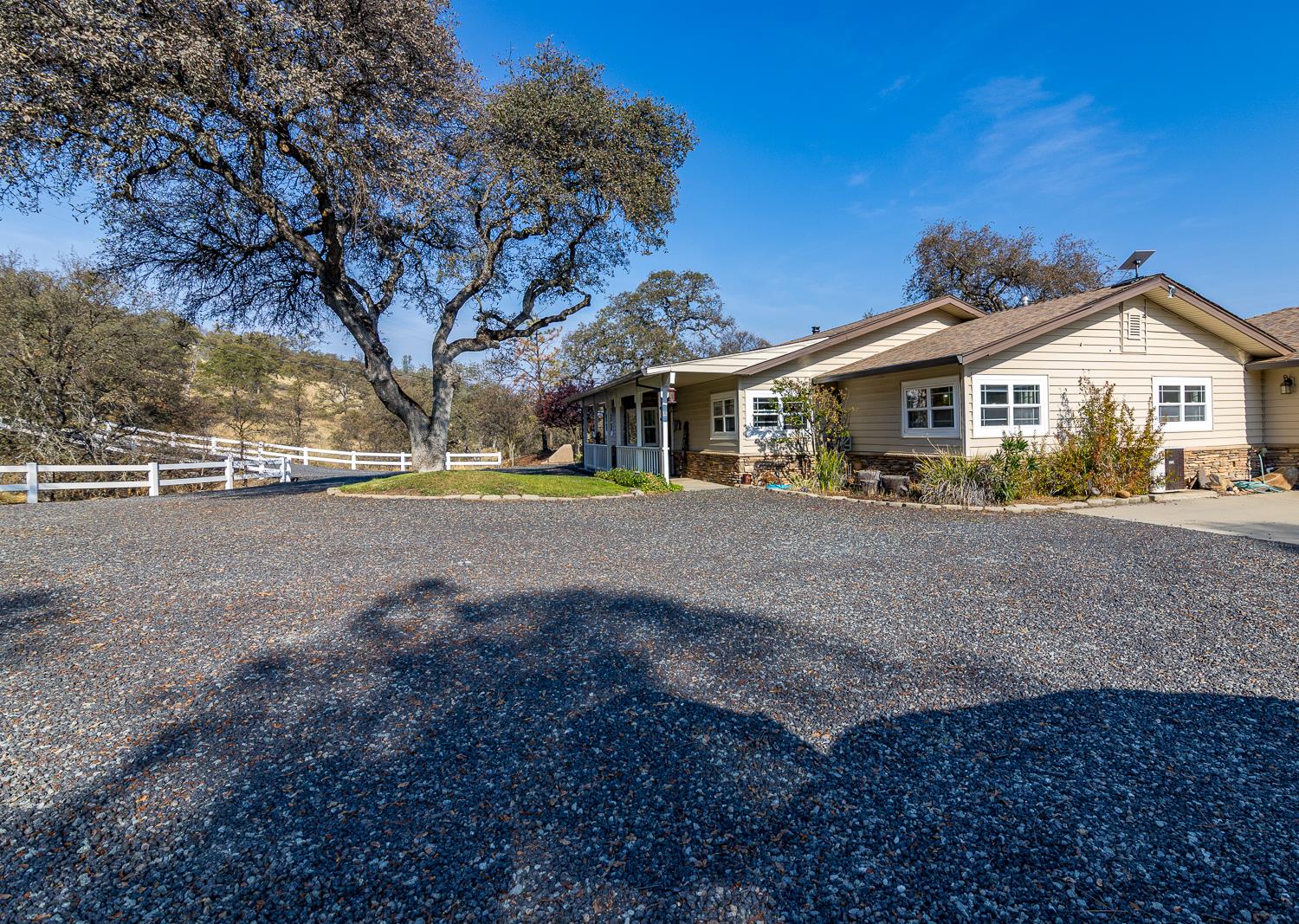 2155 El Faro Way