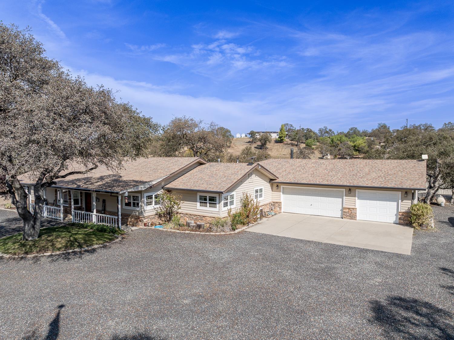 2155 El Faro Way