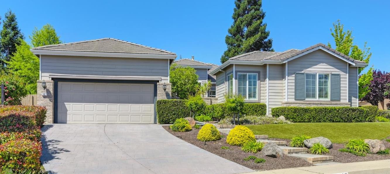 11017 Blue Wing Place