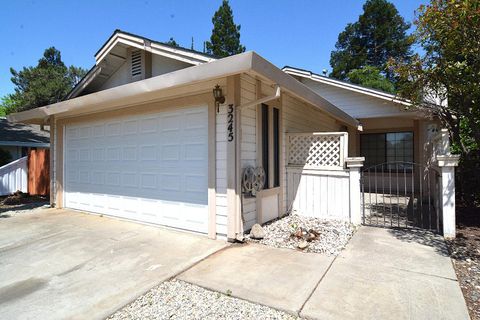 MLS: 225059703