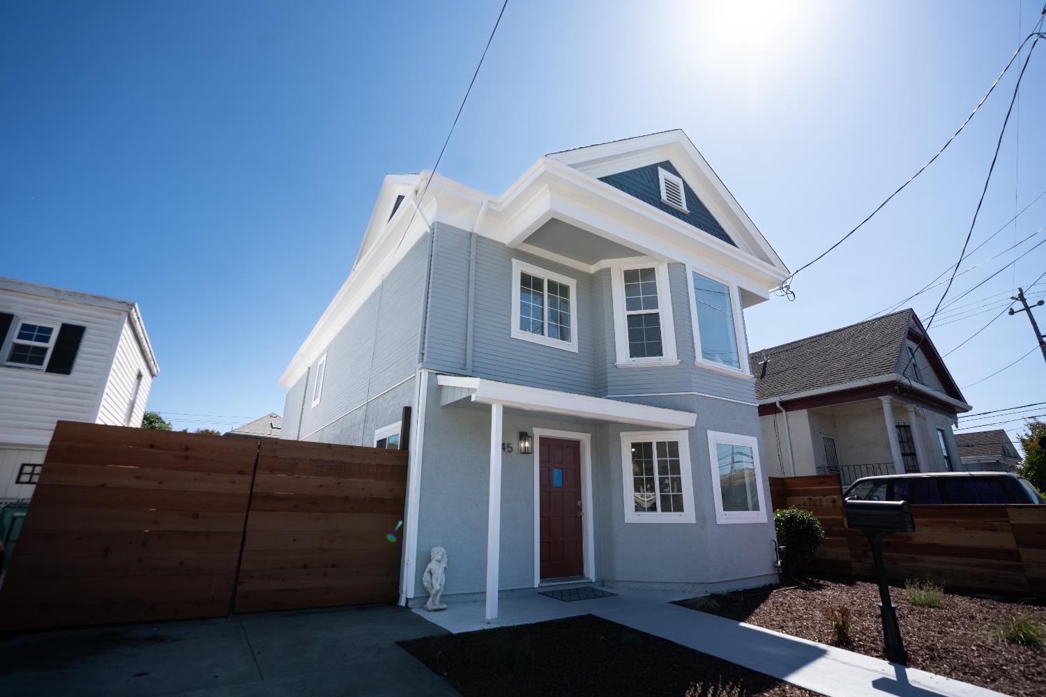 945 Arlington Avenue