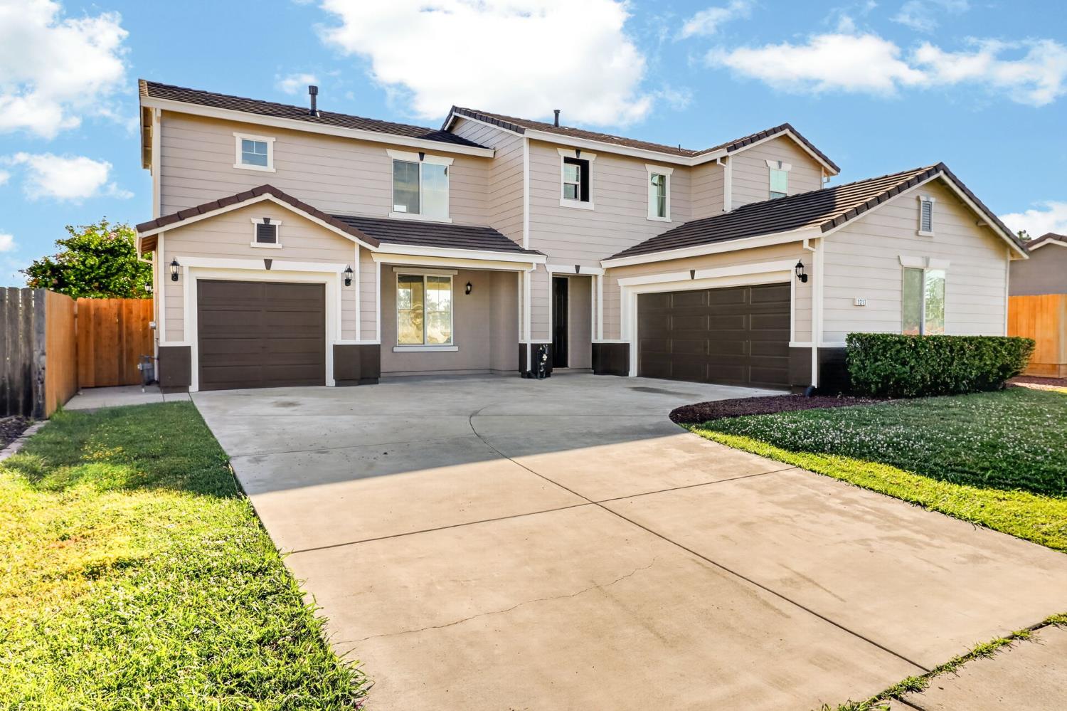 1217 Pecos Way