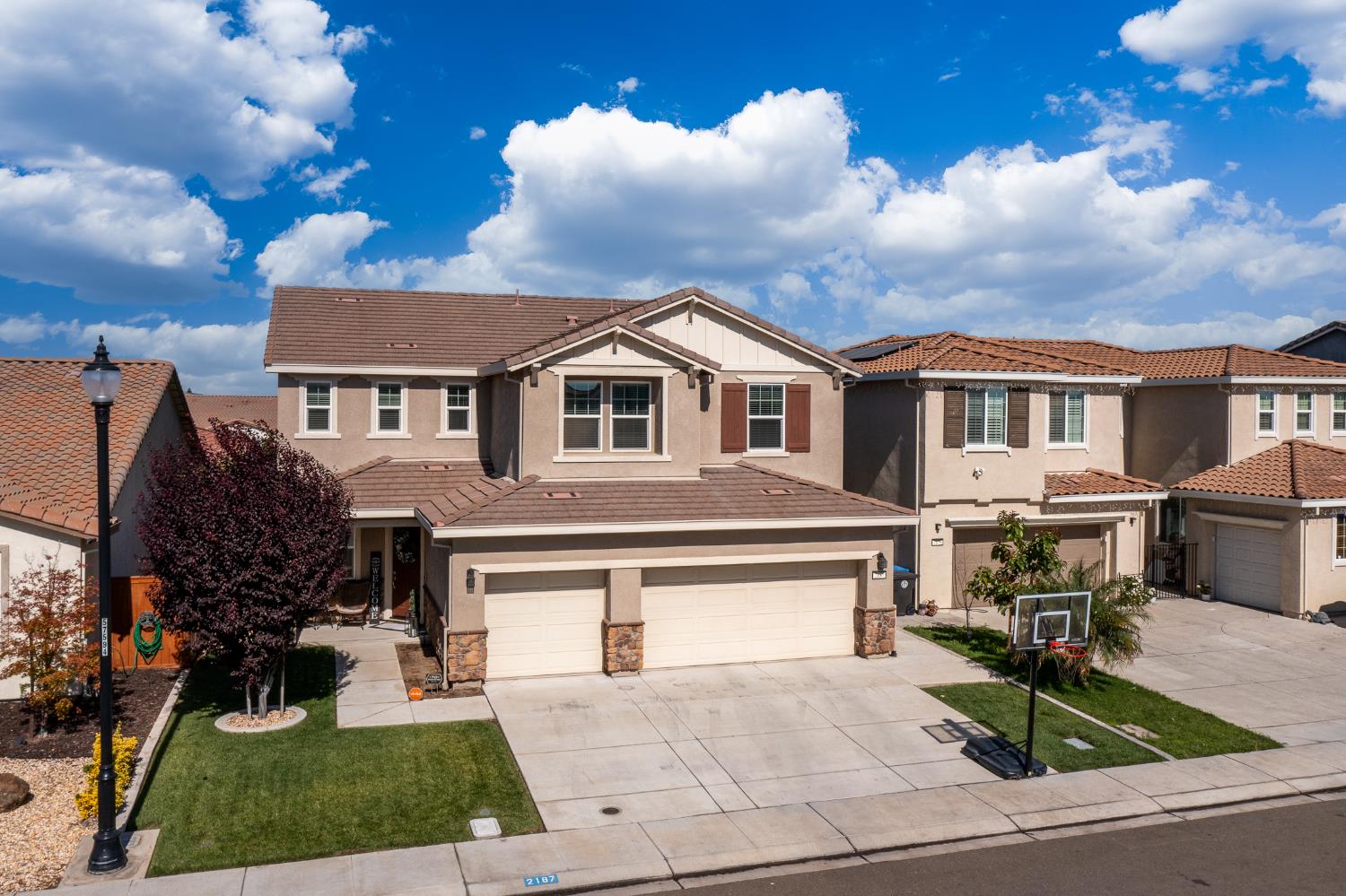 2187 Bravery Avenue