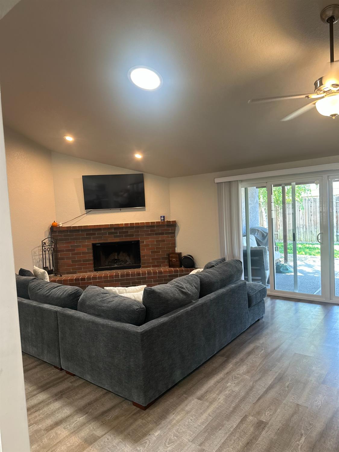 1172 Spruce Tree Circle