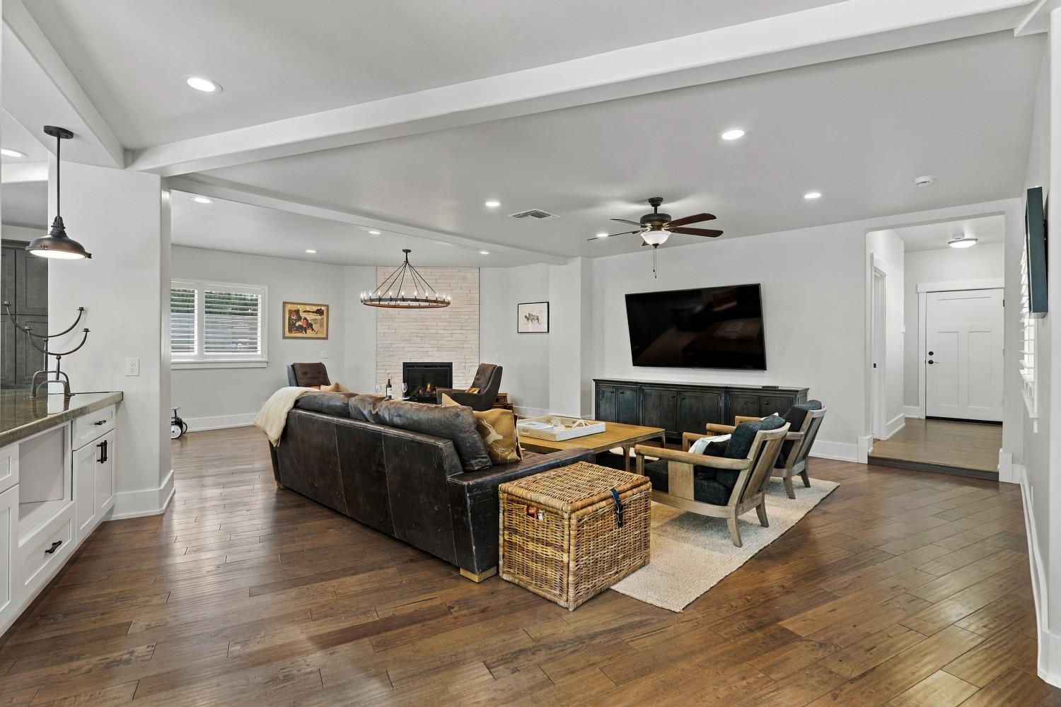 1711 Maple Glen Road