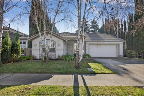 4114 Vistosa Street Davis CA 95618