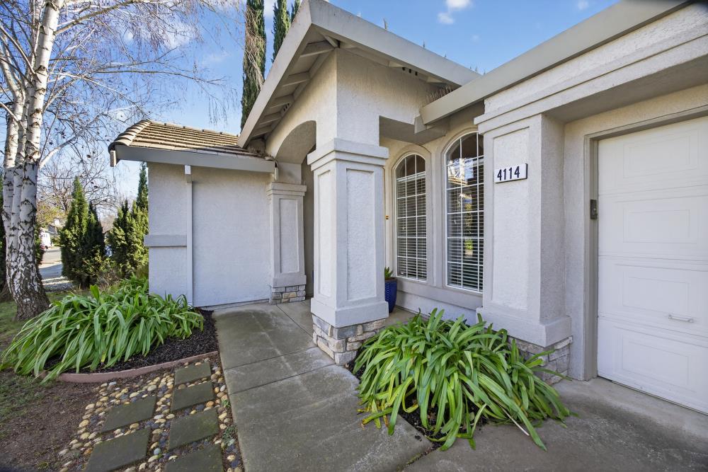 4114 Vistosa Street