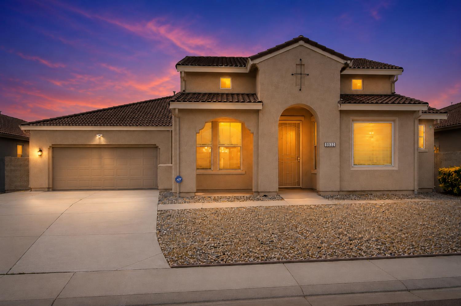 9932 Diamonte Way