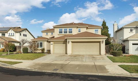565 Bodeson Court Ripon CA 95366