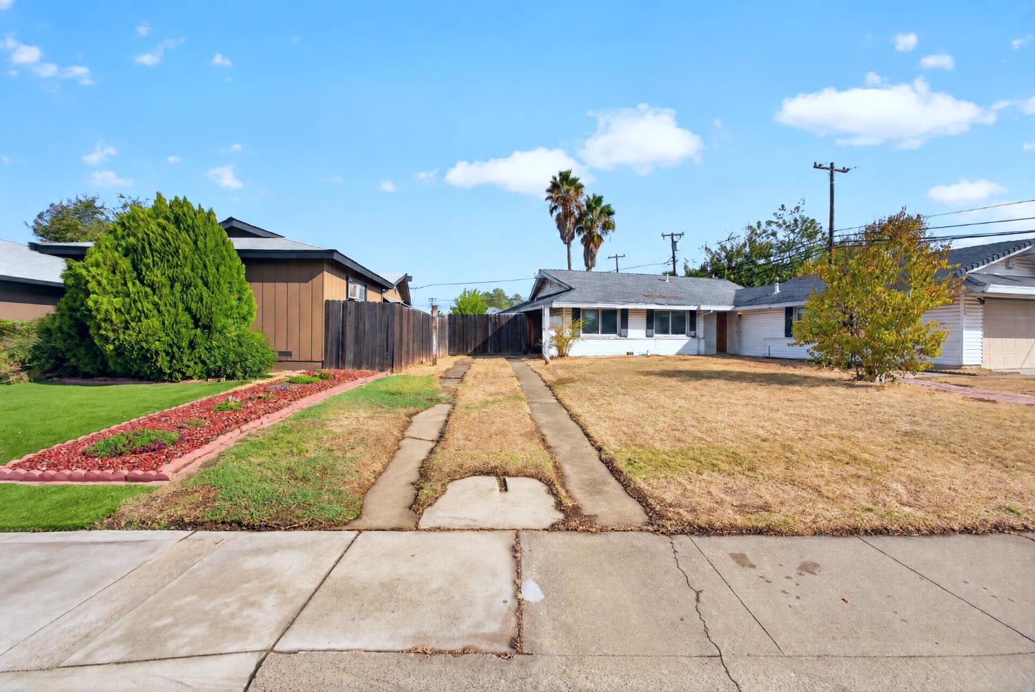 7565 Blackhawk Drive