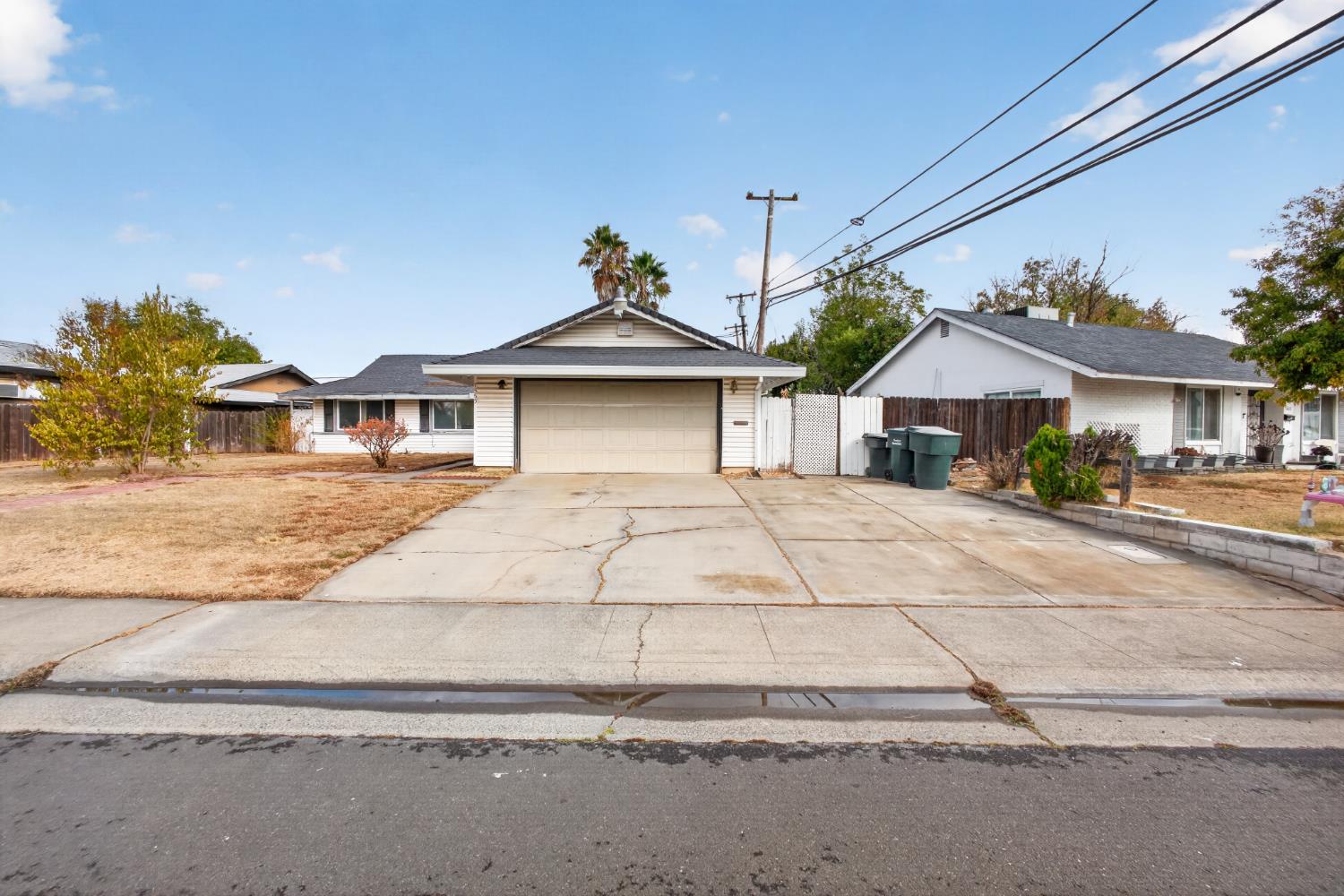 7565 Blackhawk Drive