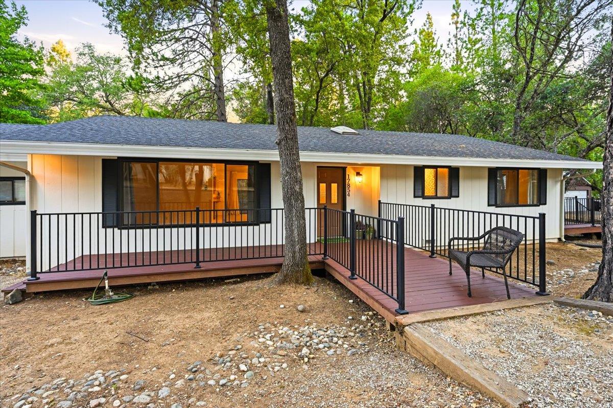 17854 Oriole Court